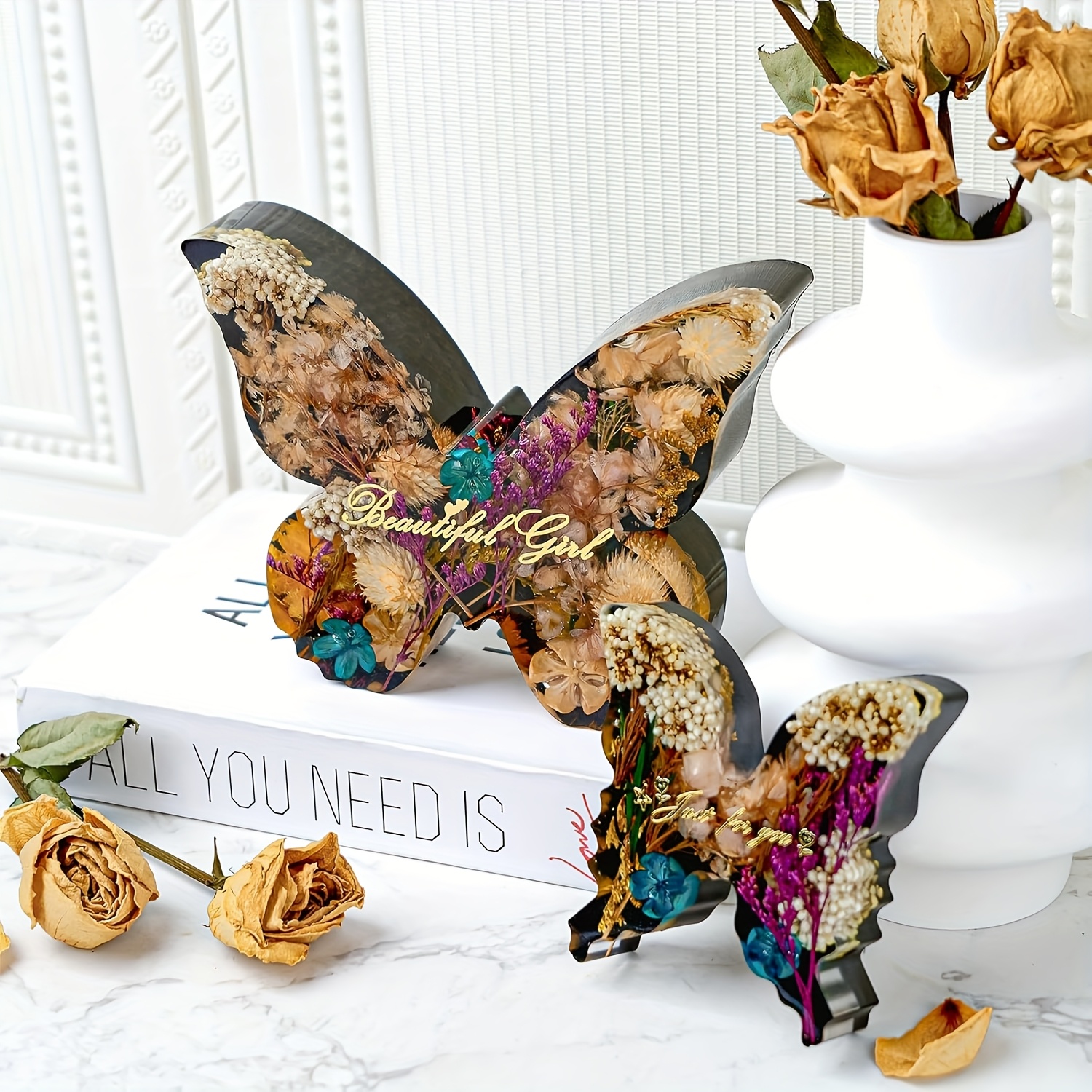 Two sizes of butterfly resin m - Flower Preservation Resin reseña y precio
