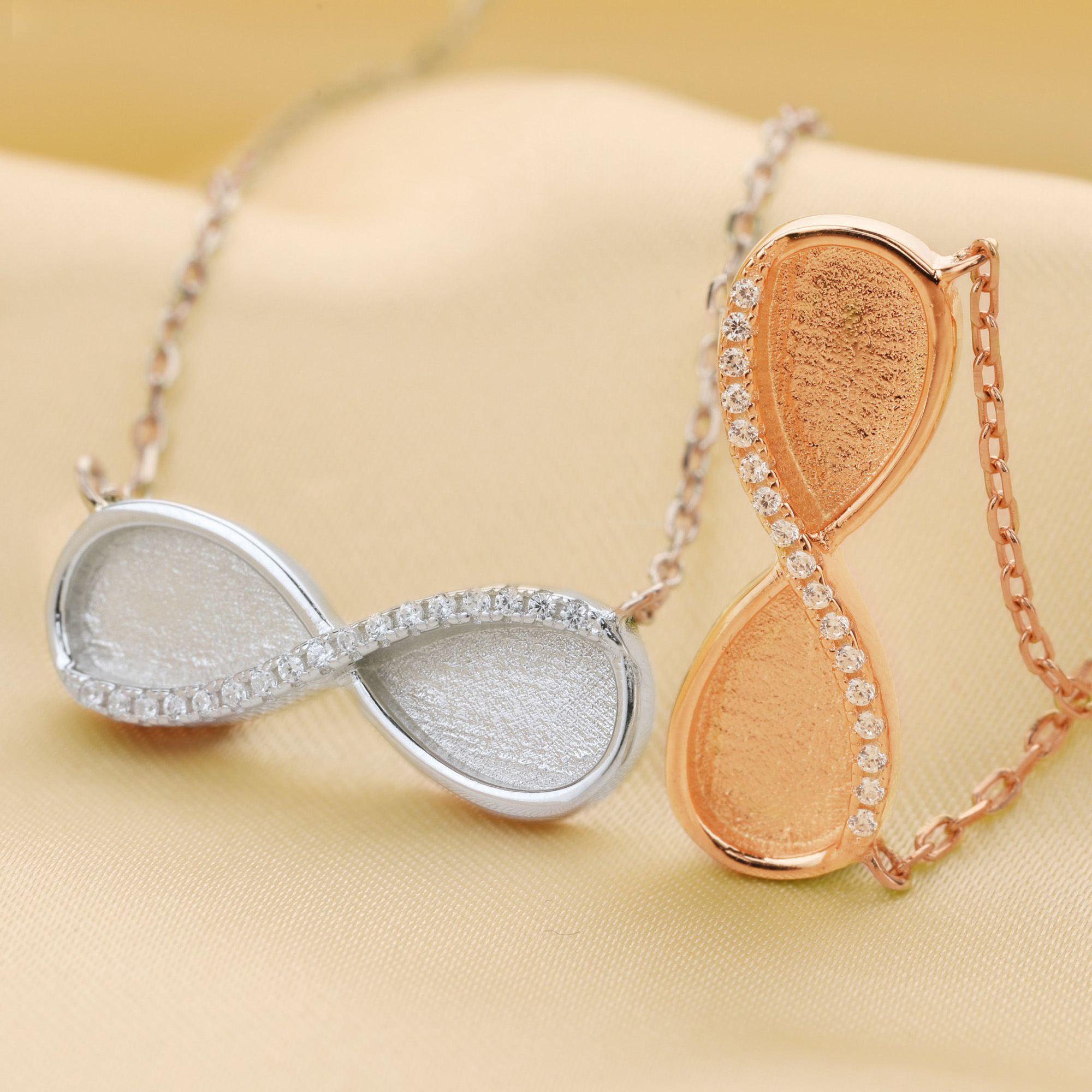 Keepsake Mother Milk Resin Inf - Bezels Set Pendant reseña y precio