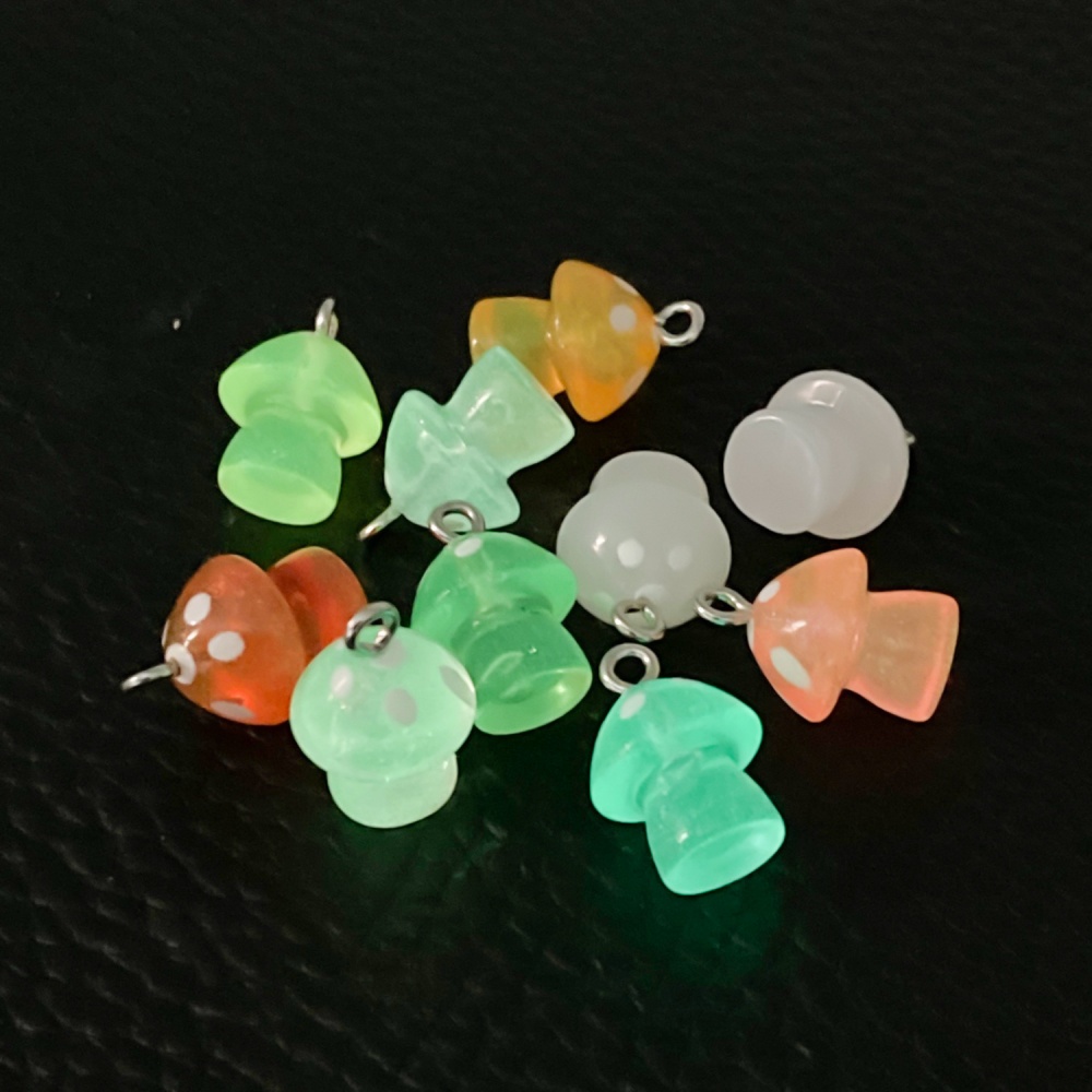 16pcs Luminous Mushroom Charms - Resin Craft Projects reseña y precio