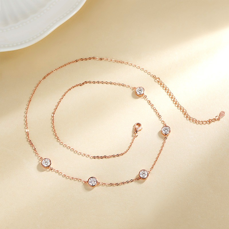 GRA Certified 5mm Moissanite N - Bezels Set Pendant reseña y precio